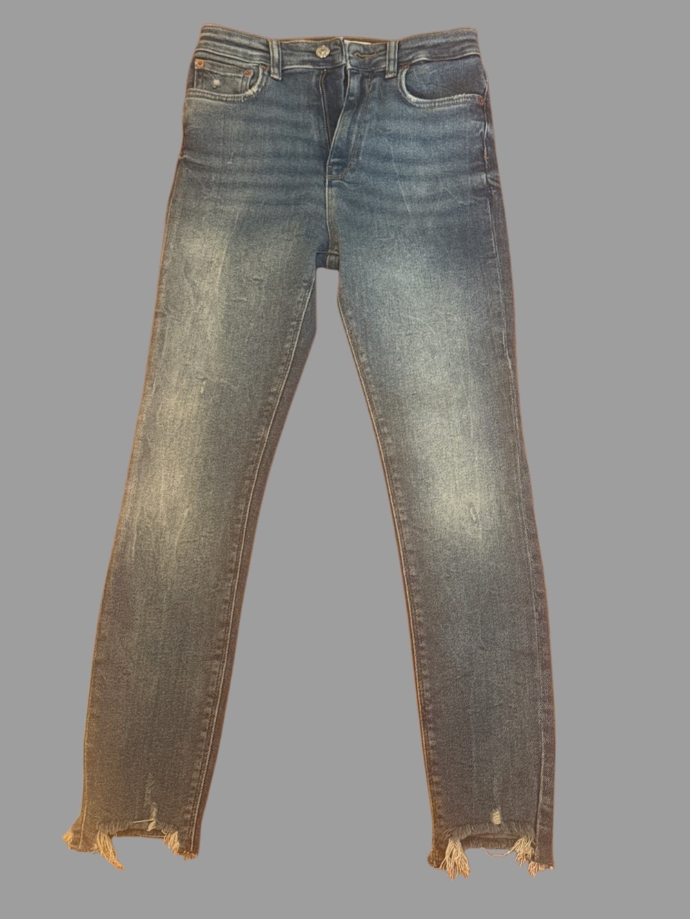 Classic Zara High-Rise Faded Blue Skinny Jeans